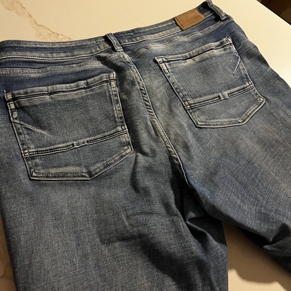 Jeans - Picture 3 of 6